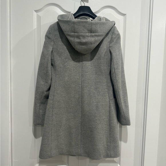 Aritzia Wool Hooded Coat - Picture 12 of 12